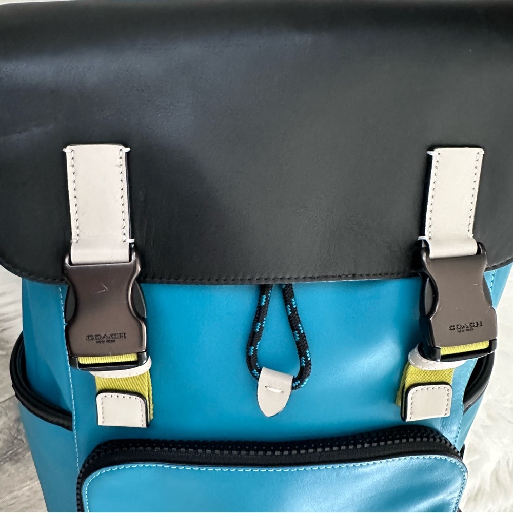 Coach CL945 Track Backpack - Picture 10 of 14